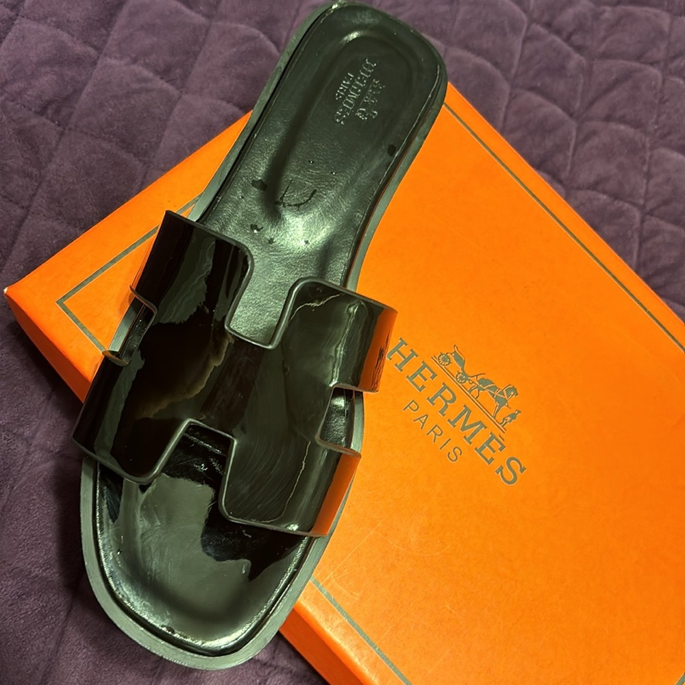 Black Hermes Slides size 41, never worn